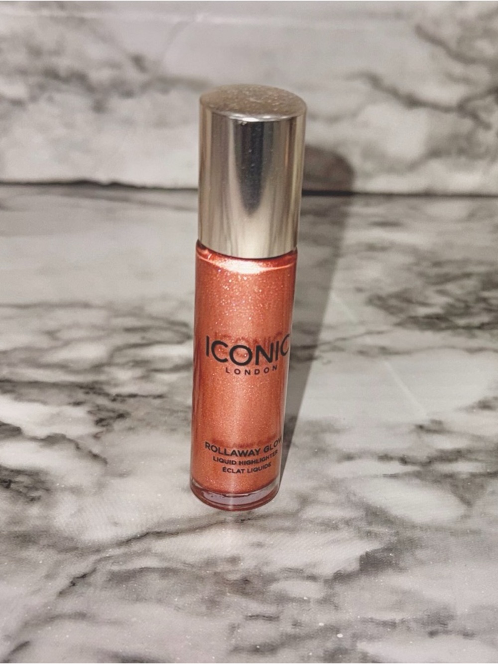 Iconic London Rollaway Glow Liquid Highlighter Rollerball ROSE POTION